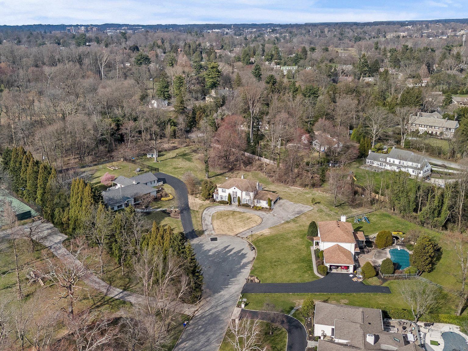 133 Quaker Ln Haverford, PA 19041 - Thumbnail 5