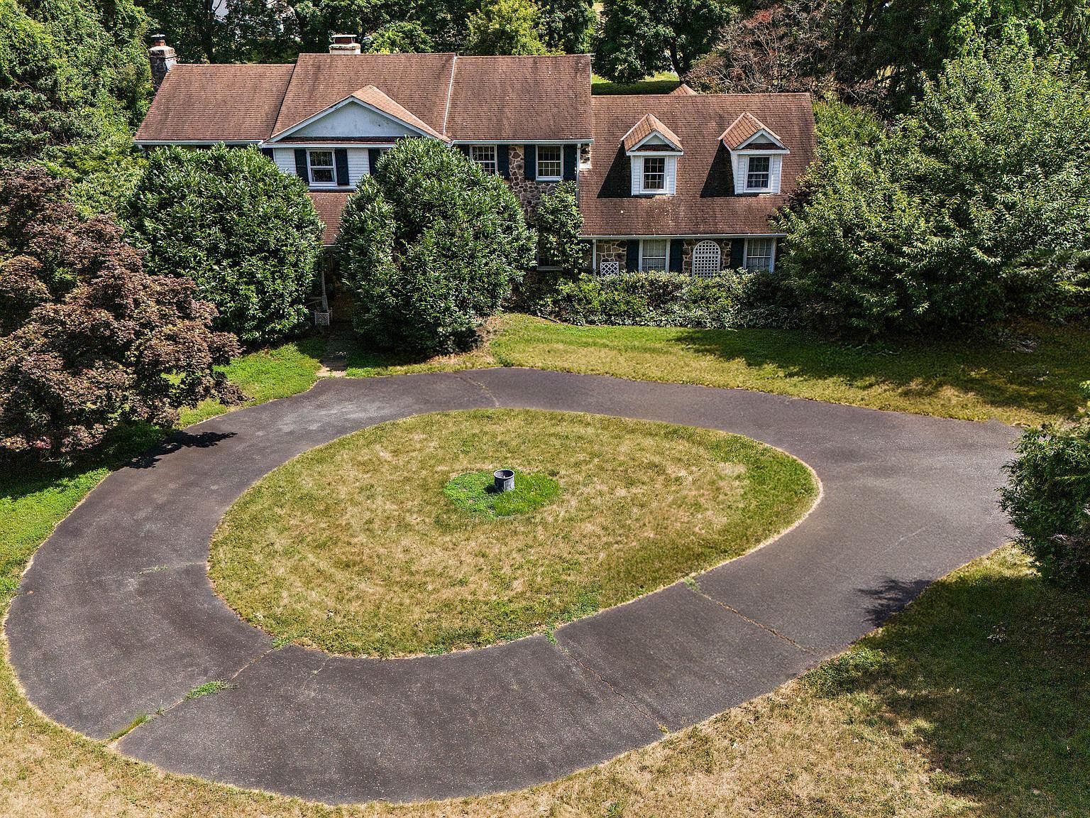 121 Davis Rd Malvern, PA 19355 - Thumbnail 5