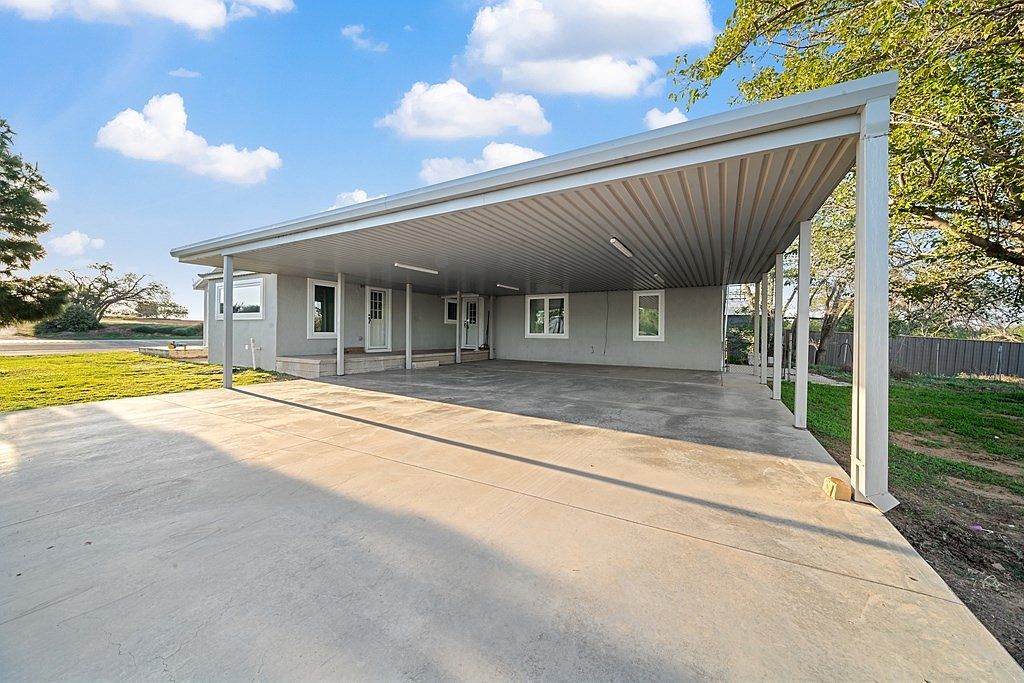 2210 E Highway 350 Big Spring, TX 79720 - Thumbnail 5