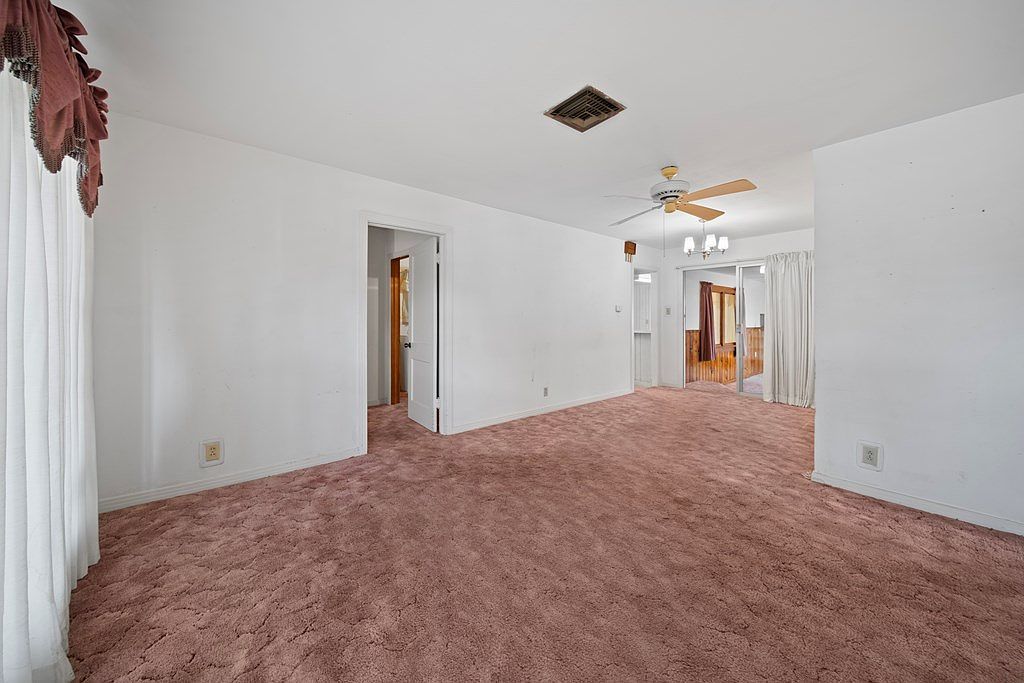 1313 Stadium Ave Big Spring, TX 79720 - Thumbnail 5