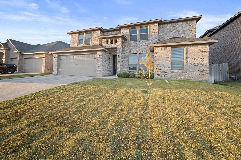 1805 Daybreak Way Midland, TX 79705 - Thumbnail 5