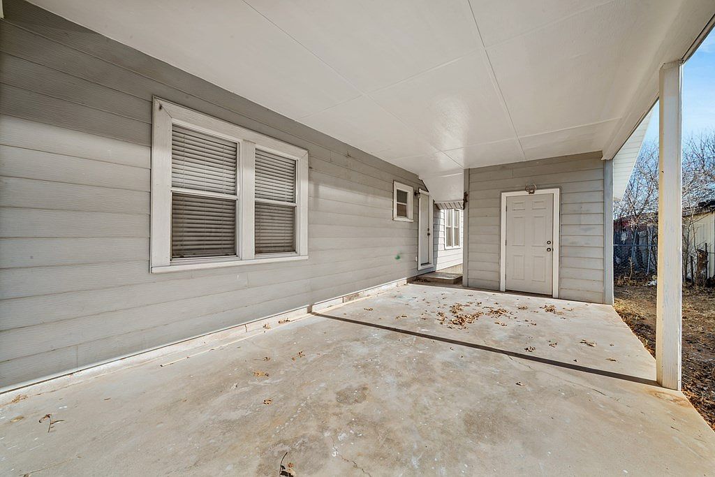 1903 Runnels St Big Spring, TX 79720 - Thumbnail 5