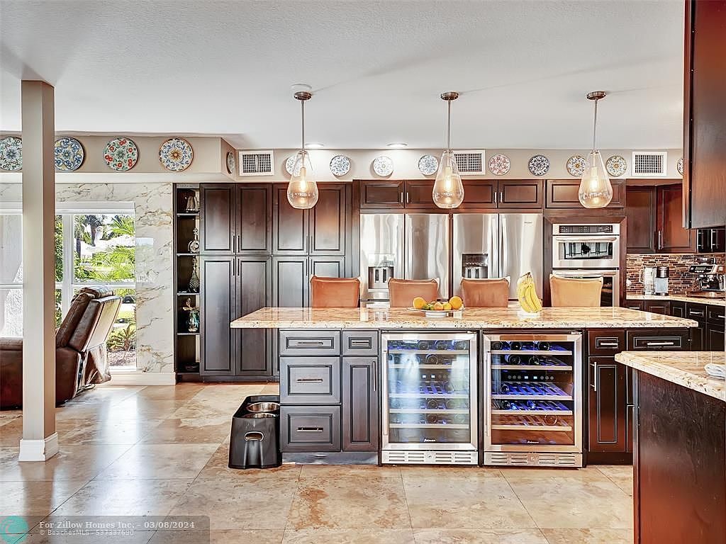 2401 SE 8th St Pompano Beach, FL 33062 - Thumbnail 5