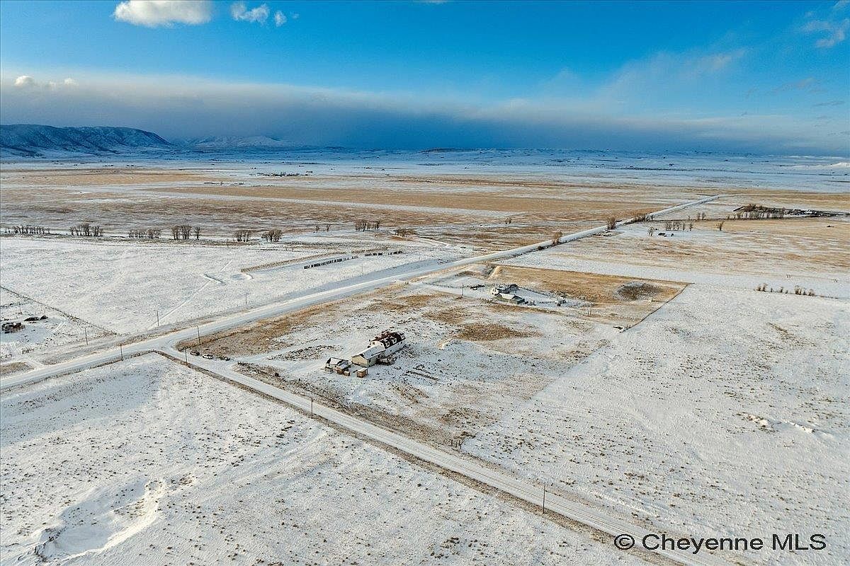 16 Mortensen Ln Laramie, WY 82070 - Thumbnail 5