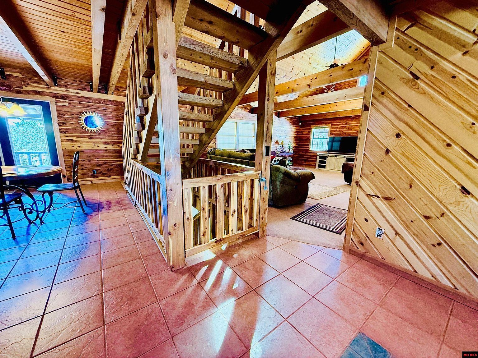 300 Round Up Ln Bakersfield, MO 65609 - Thumbnail 5