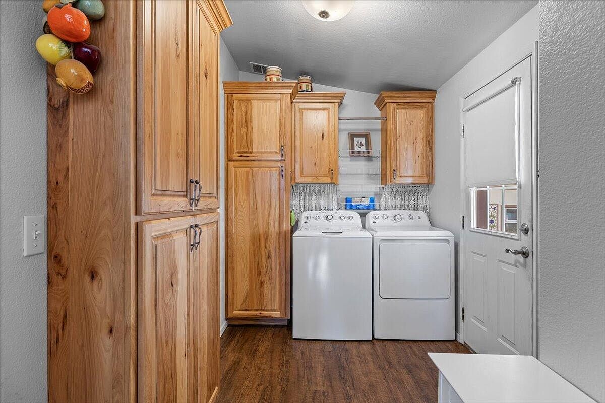 3955 S Stage Rd APT 102 Medford, OR 97501 - Thumbnail 5