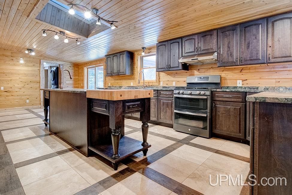 10291 22nd Rd Rapid River, MI 49878 - Thumbnail 5