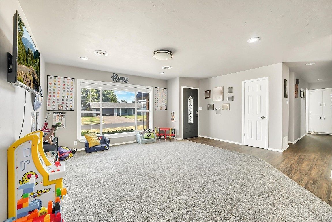 208 Mockingbird Dr S Altus, OK 73521 - Thumbnail 5