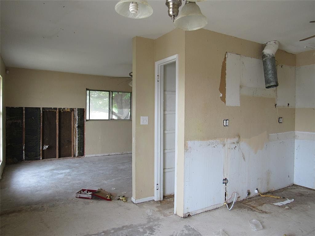 304 Saturn St Altus, OK 73521 - Thumbnail 5