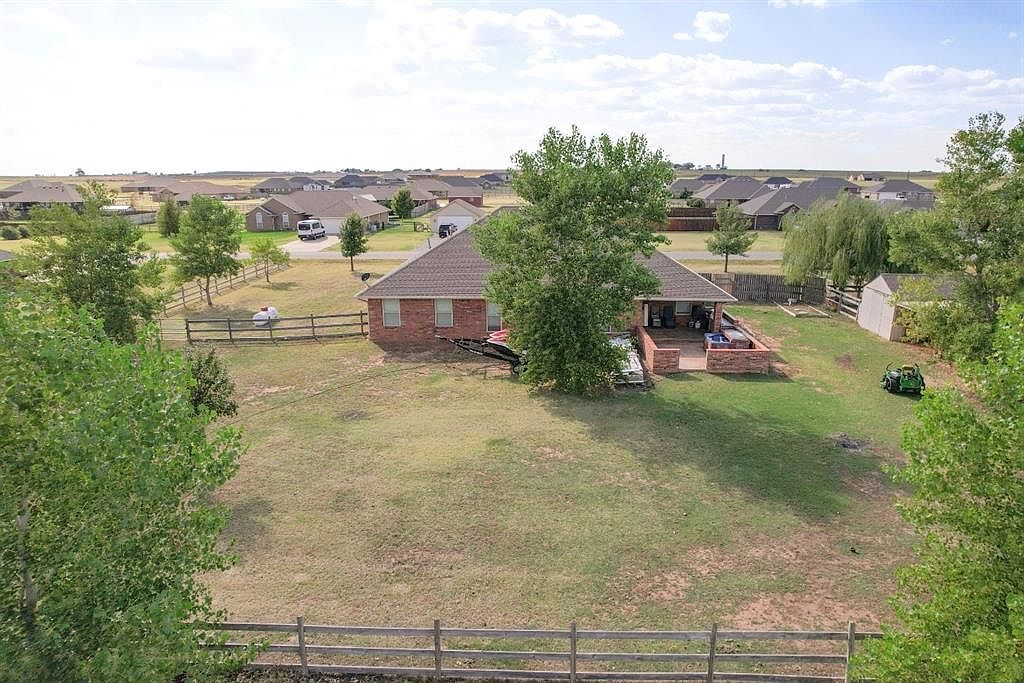 42 Freedom Cir Altus, OK 73521 - Thumbnail 5