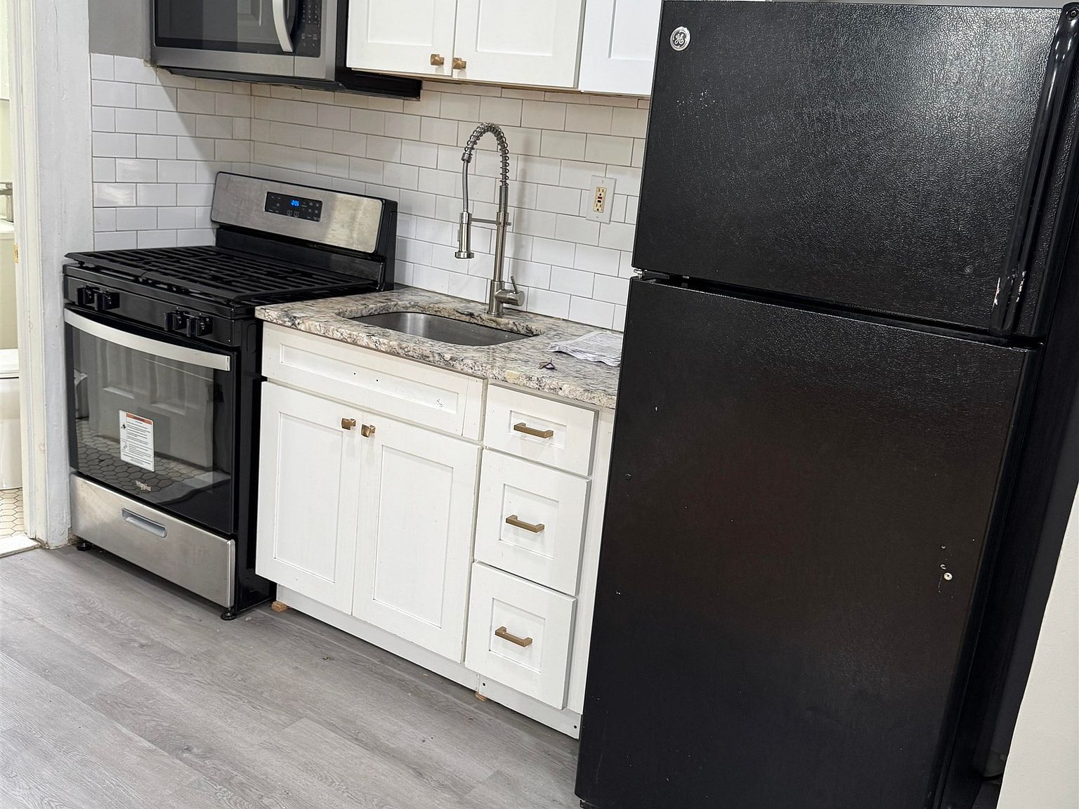 69 Jewett Ave Jersey City, NJ 07304 - Thumbnail 5