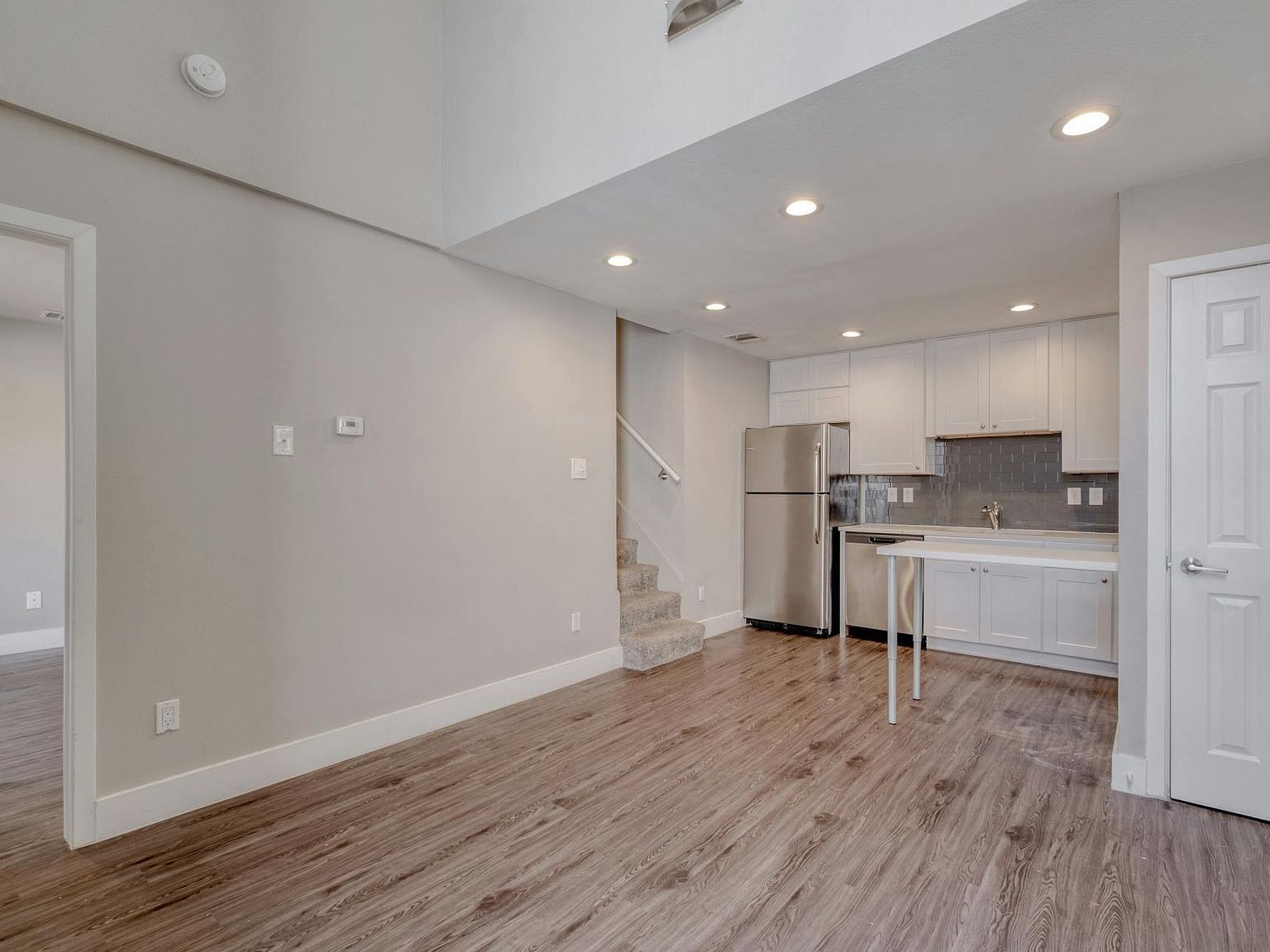 935 La Posada Dr #212 Austin, TX 78752 - Thumbnail 5