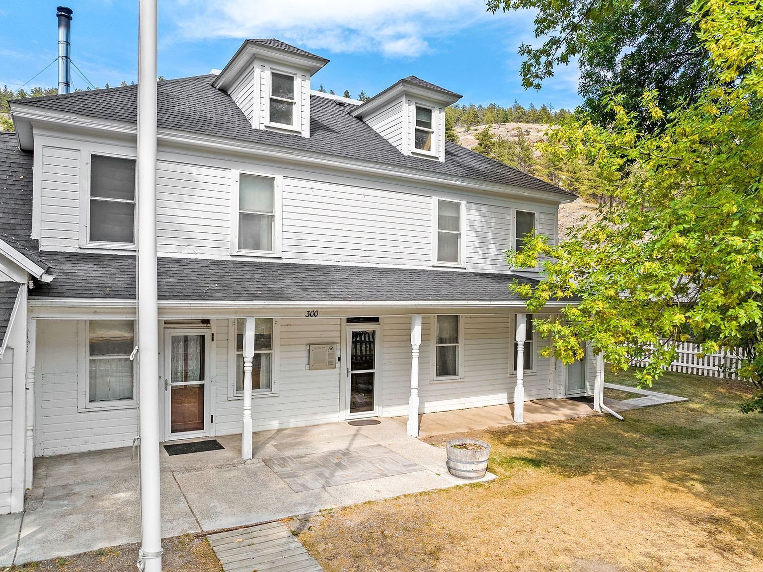 300 Wolf Creek Main St Wolf Creek, MT 59648 - Thumbnail 5