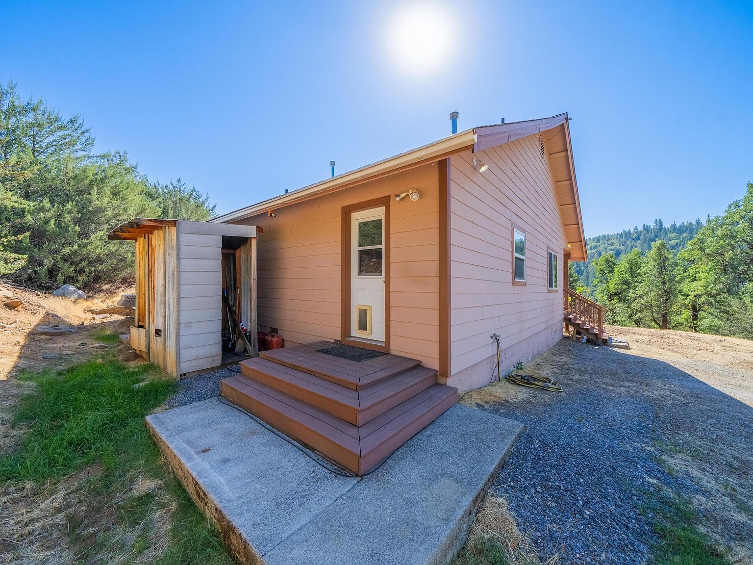 29734 McNabb Cypress Rd Montgomery Creek, CA 96065 - Thumbnail 5