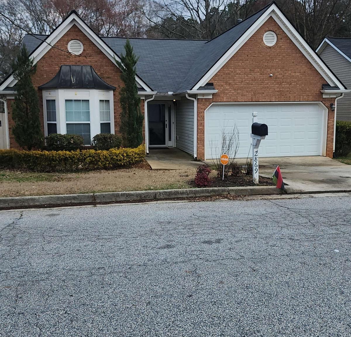 2869 Hillvale Cove Dr Lithonia, GA 30058 - Thumbnail 5