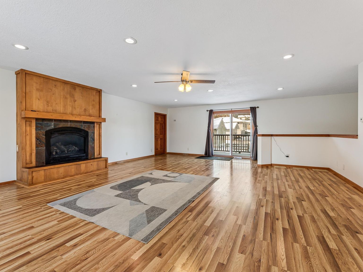 425 19th Ave SW Rochester, MN 55902 - Thumbnail 5