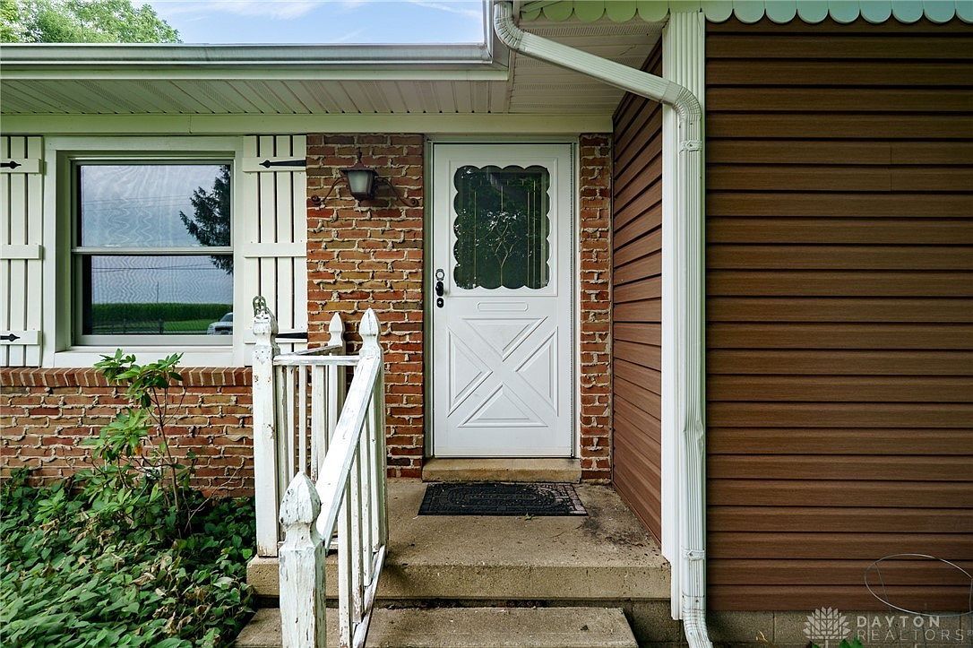 3390 Spence Rd New Carlisle, OH 45344 - Thumbnail 5