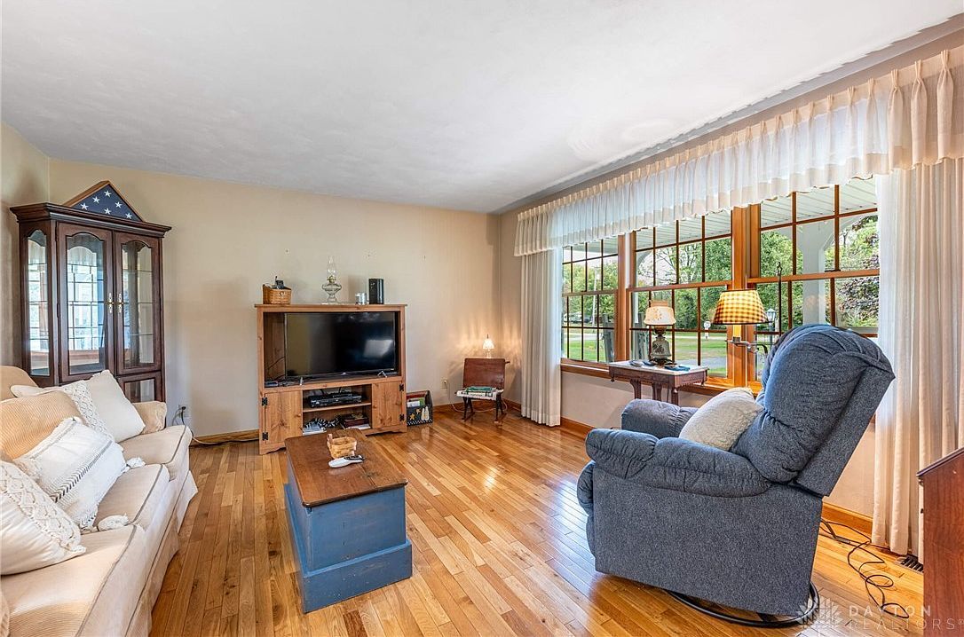 3771 Spence Rd New Carlisle, OH 45344 - Thumbnail 5