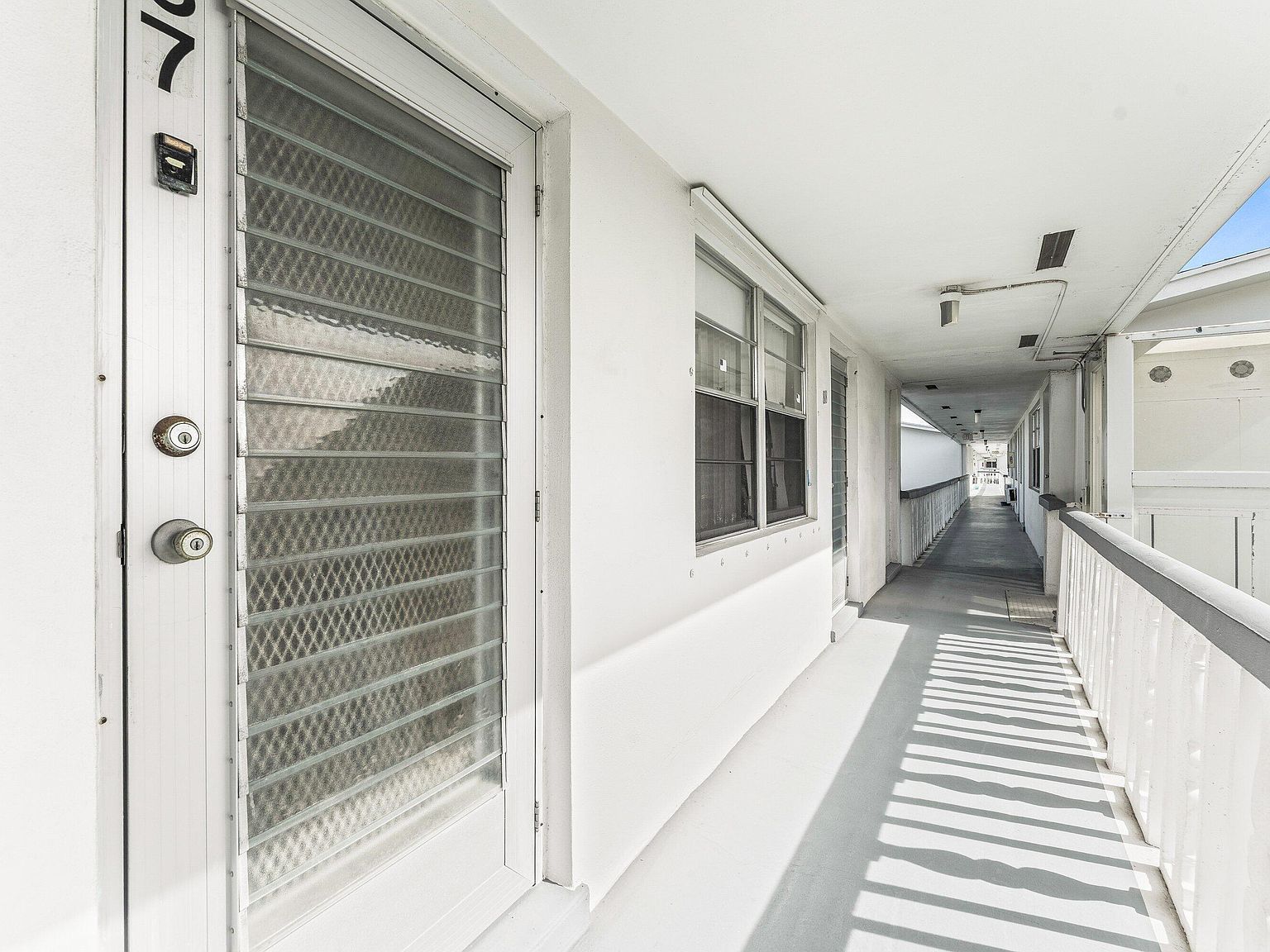 87 Salisbury E #87-D West Palm Beach, FL 33417 - Thumbnail 5