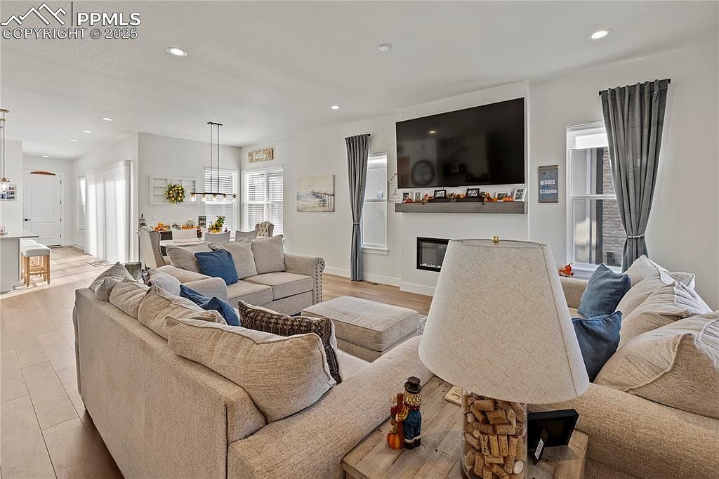 9557 Carcassonne Pl Colorado Springs, CO 80924 - Thumbnail 5