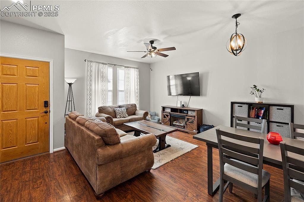 2220 Whale Point Colorado Springs, CO 80951 - Thumbnail 5