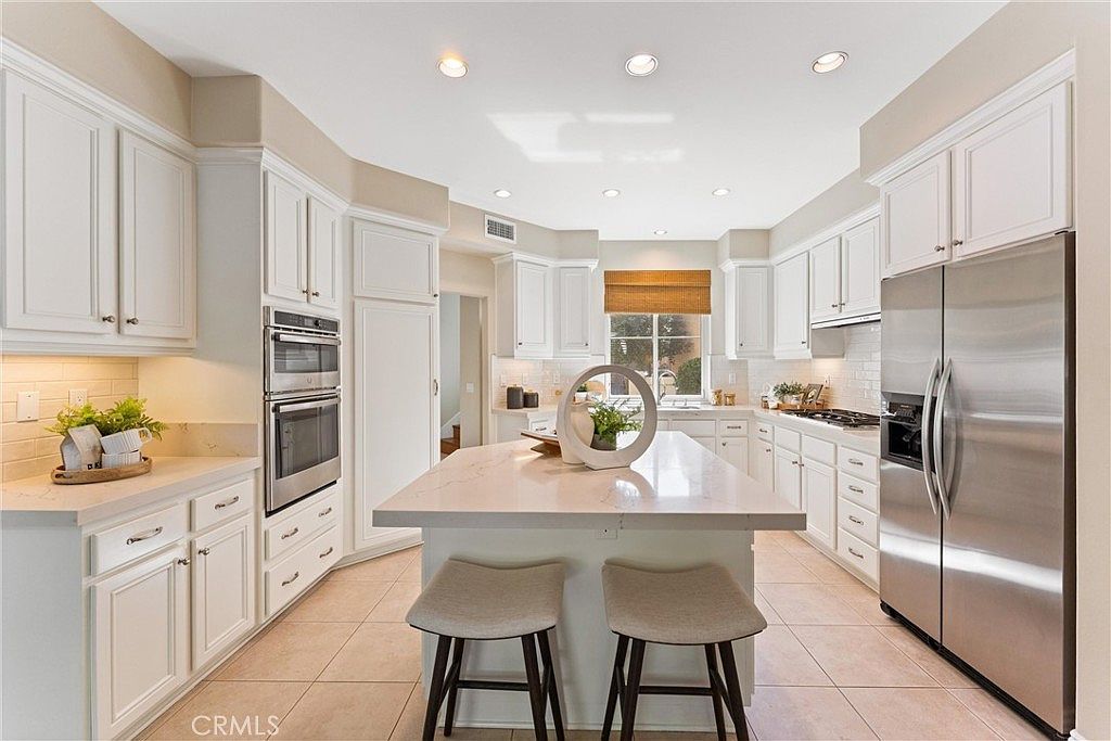 12095 Morrow Dr Tustin, CA 92782 - Thumbnail 5