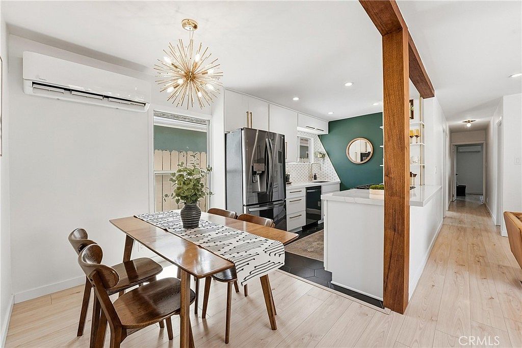 2157 Gale Ave Long Beach, CA 90810 - Thumbnail 5