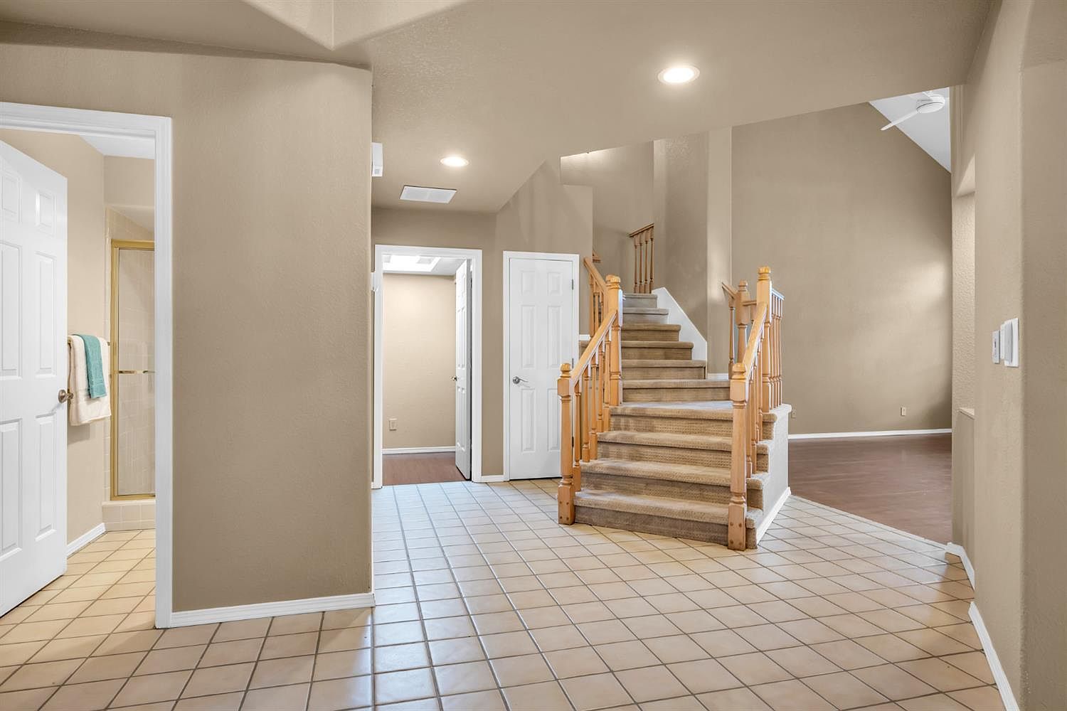 140 Marble Canyon Dr Folsom, CA 95630 - Thumbnail 5