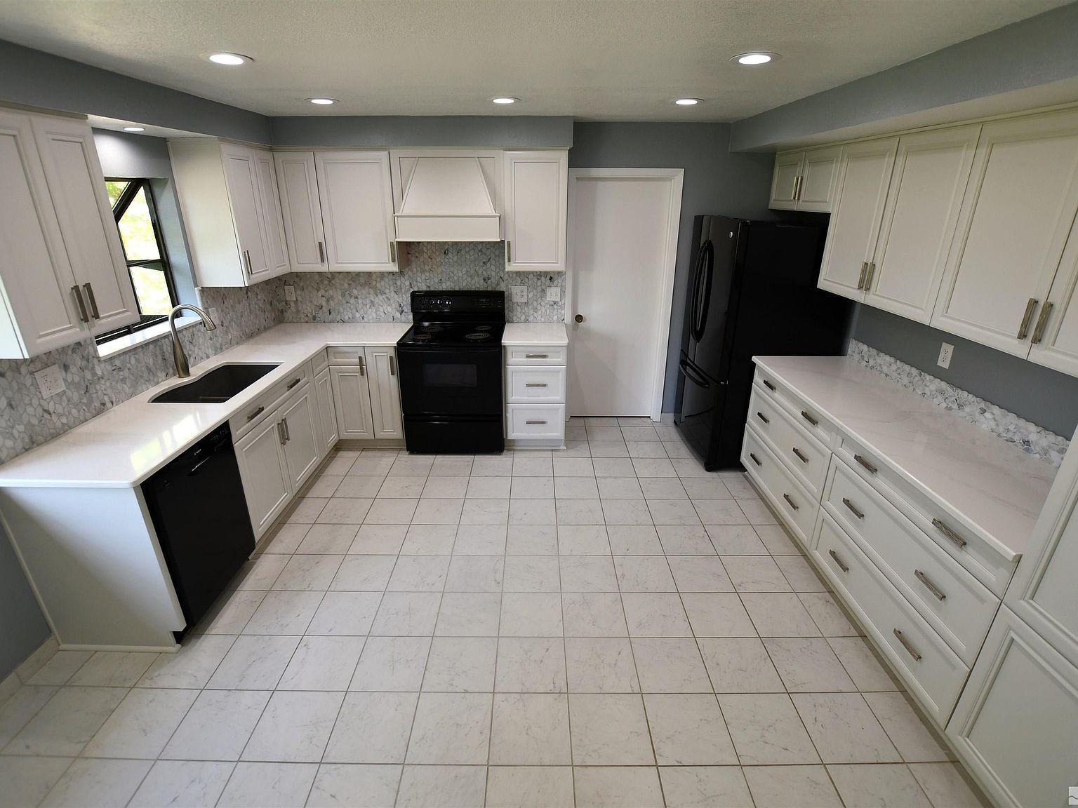 241 Heidi Cir Carson City, NV 89701 - Thumbnail 5