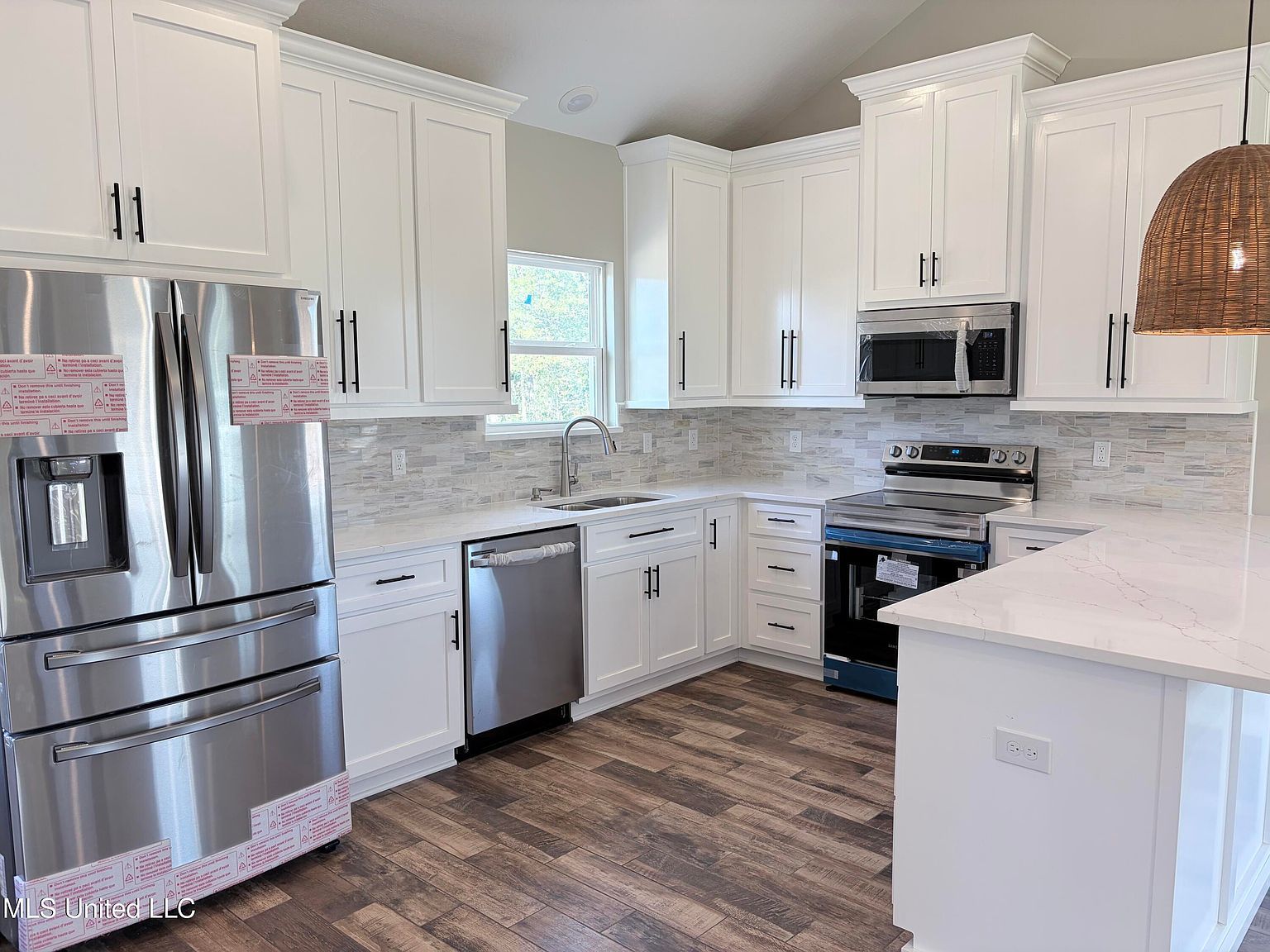 139 Beaver Dam Rd McHenry, MS 39561 - Thumbnail 5