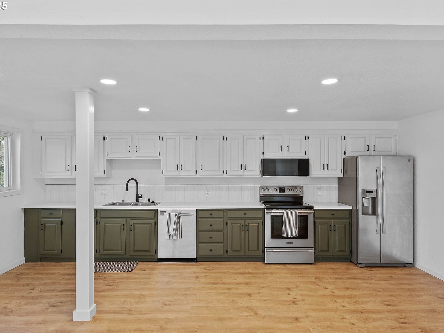 649 S Wall St Coos Bay, OR 97420 - Thumbnail 5