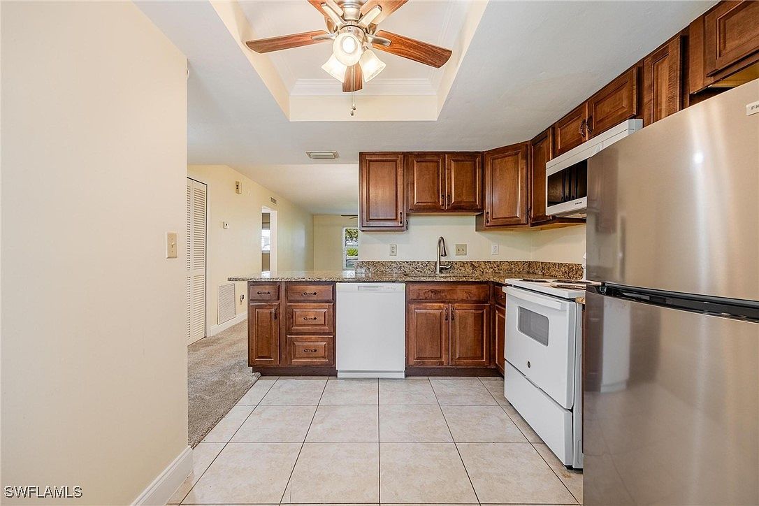 2504 SE 16th Pl APT 101 Cape Coral, FL 33904 - Thumbnail 5