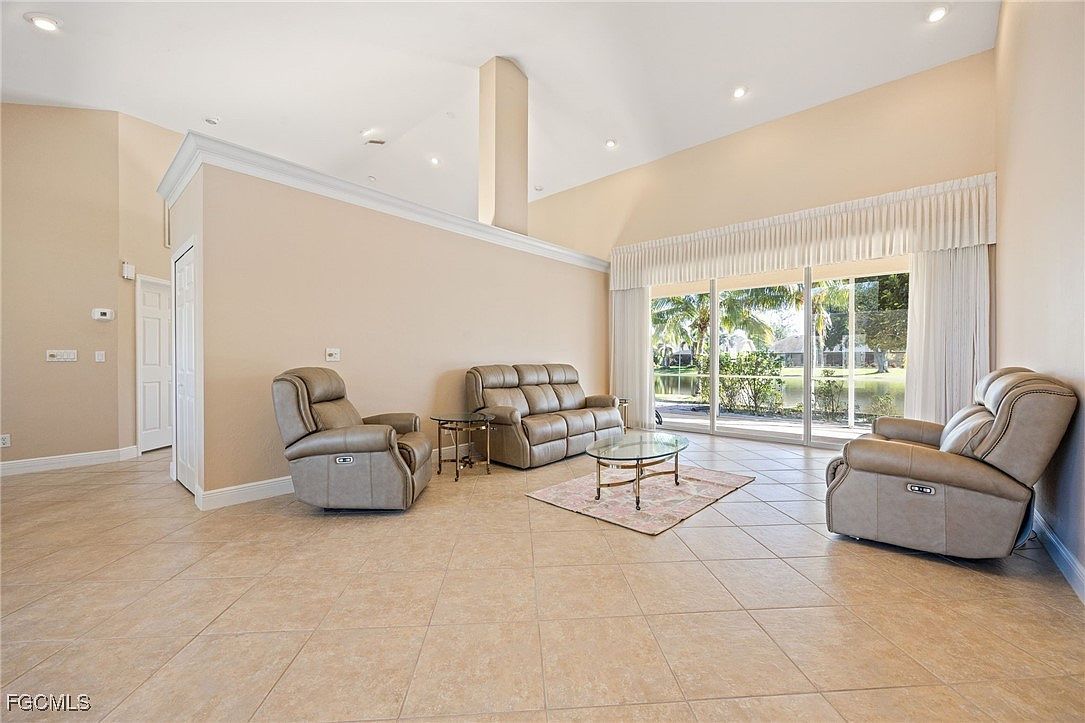 6624 Highland Pines Cir Fort Myers, FL 33966 - Thumbnail 5