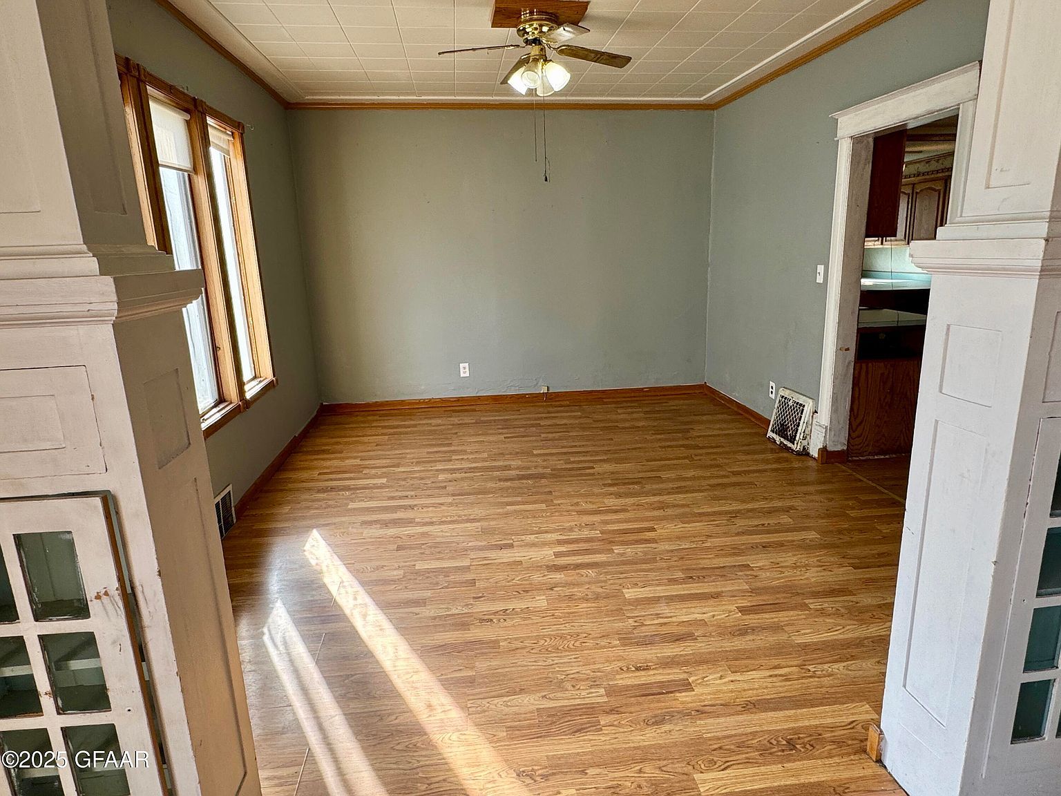 811 4th Ave NE Devils Lake, ND 58301 - Thumbnail 5