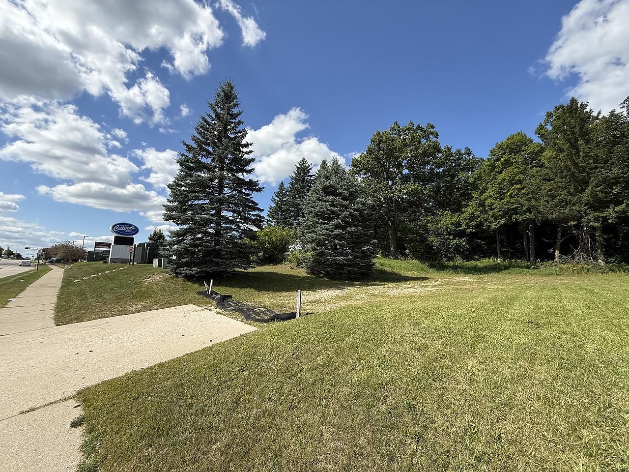 2346 W Washington St West Bend, WI 53090 - Thumbnail 5