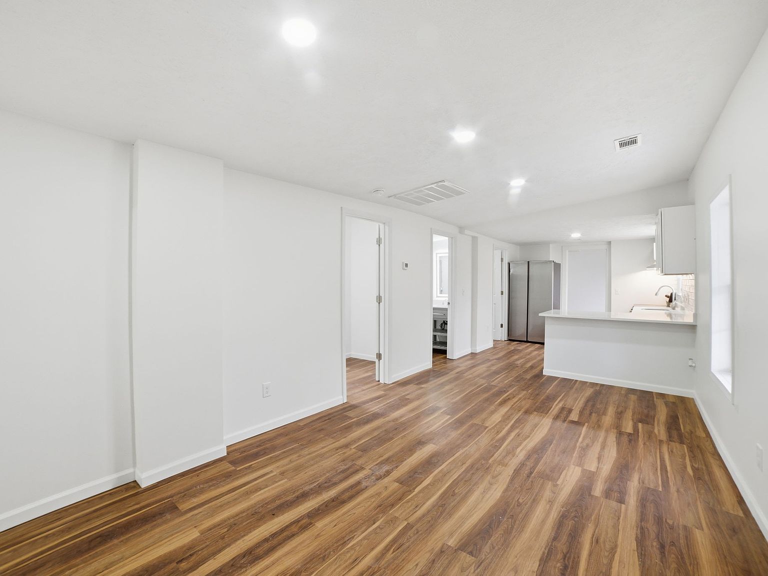 203 E Duffle St Waverly, TN 37185 - Thumbnail 5