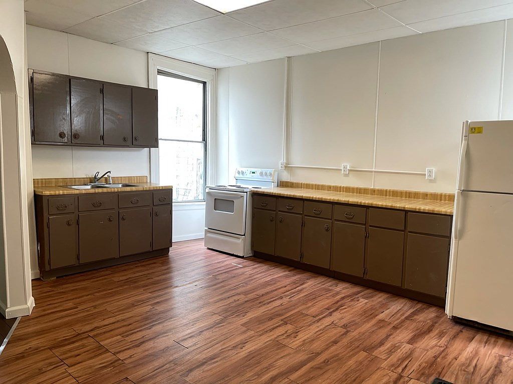 108 S Penn St Wheeling, WV 26003 - Thumbnail 5