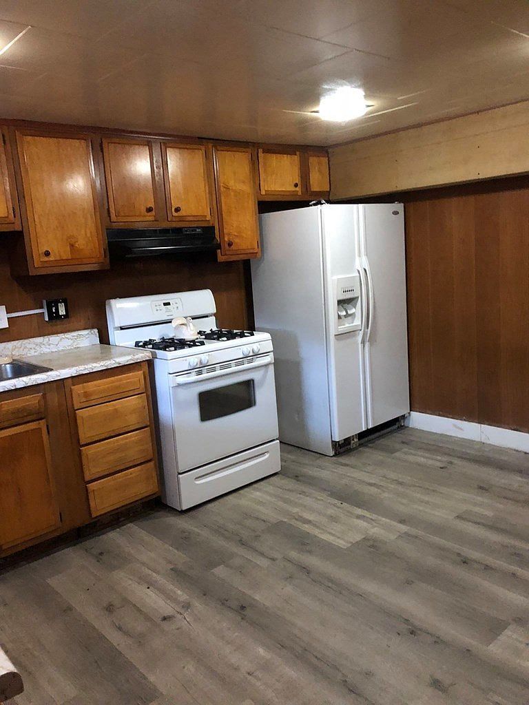 H 1300th Ln Wheeling, WV 26003 - Thumbnail 5