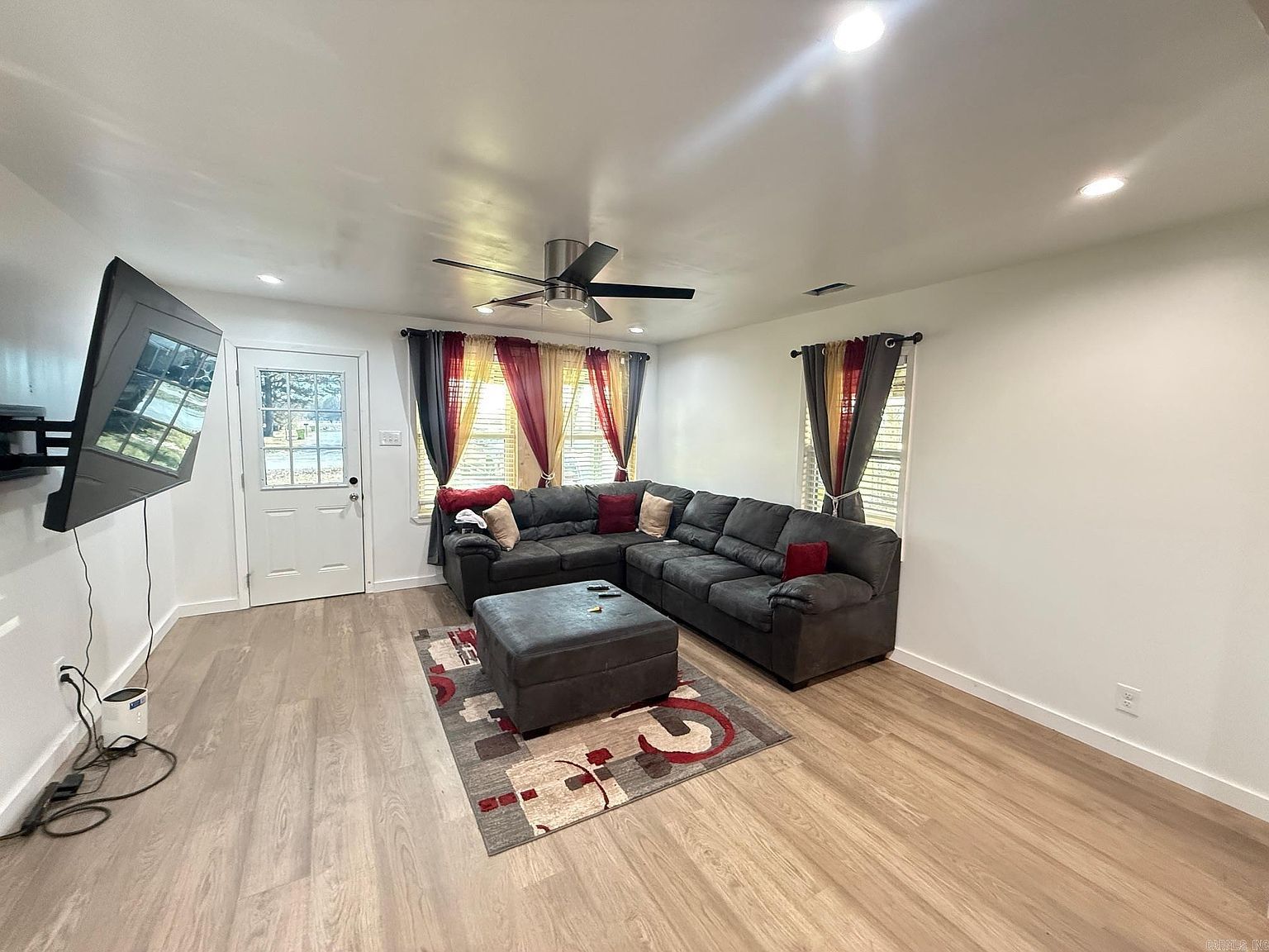 802 W 5th St Stuttgart, AR 72160 - Thumbnail 5