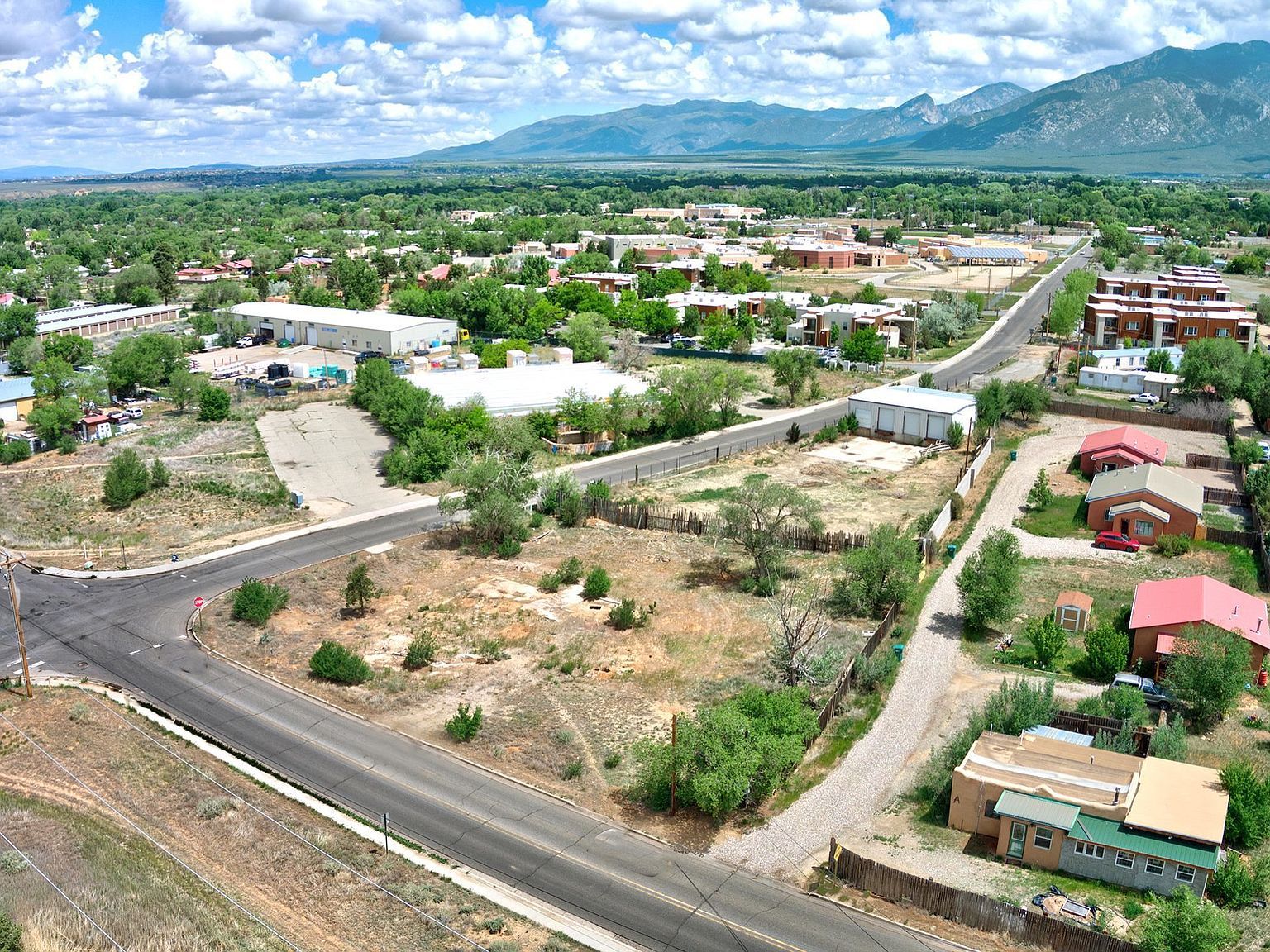301 Cruz Alta Taos, NM 87571 - Thumbnail 5