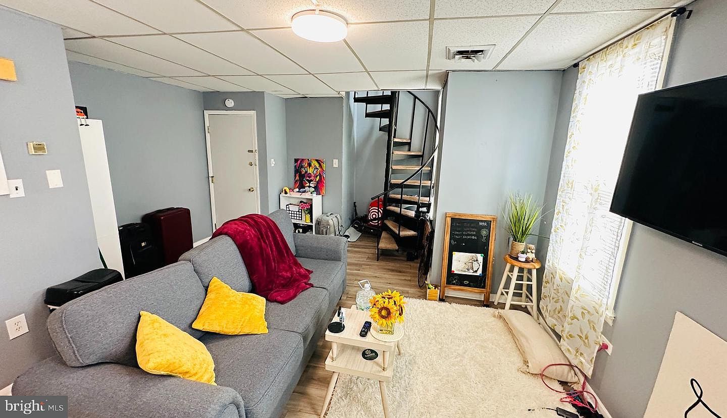 823 Christian St Philadelphia, PA 19147 - Thumbnail 5