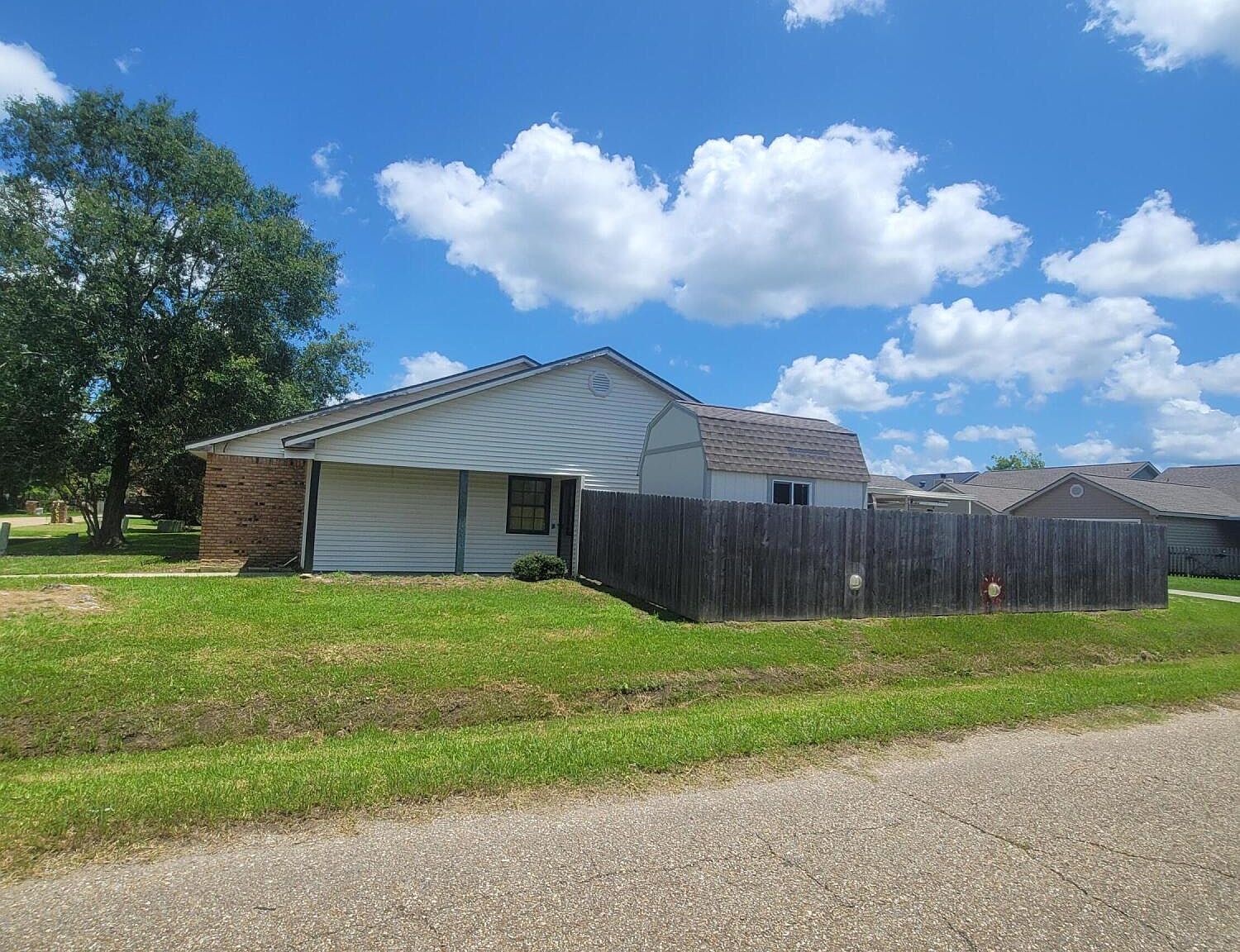117 Luna St Lafayette, LA 70506 - Thumbnail 5