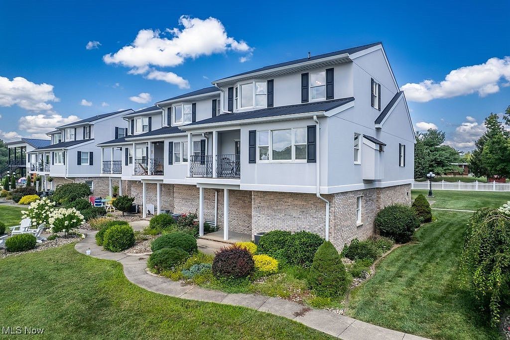 1317 Blennerhassett Ave UNIT A Belpre, OH 45714 - Thumbnail 5