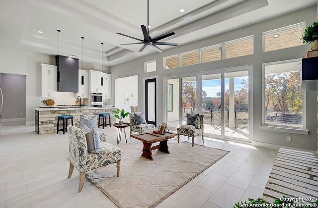 981 Jenny Leigh Trl Bulverde, TX 78163 - Thumbnail 5