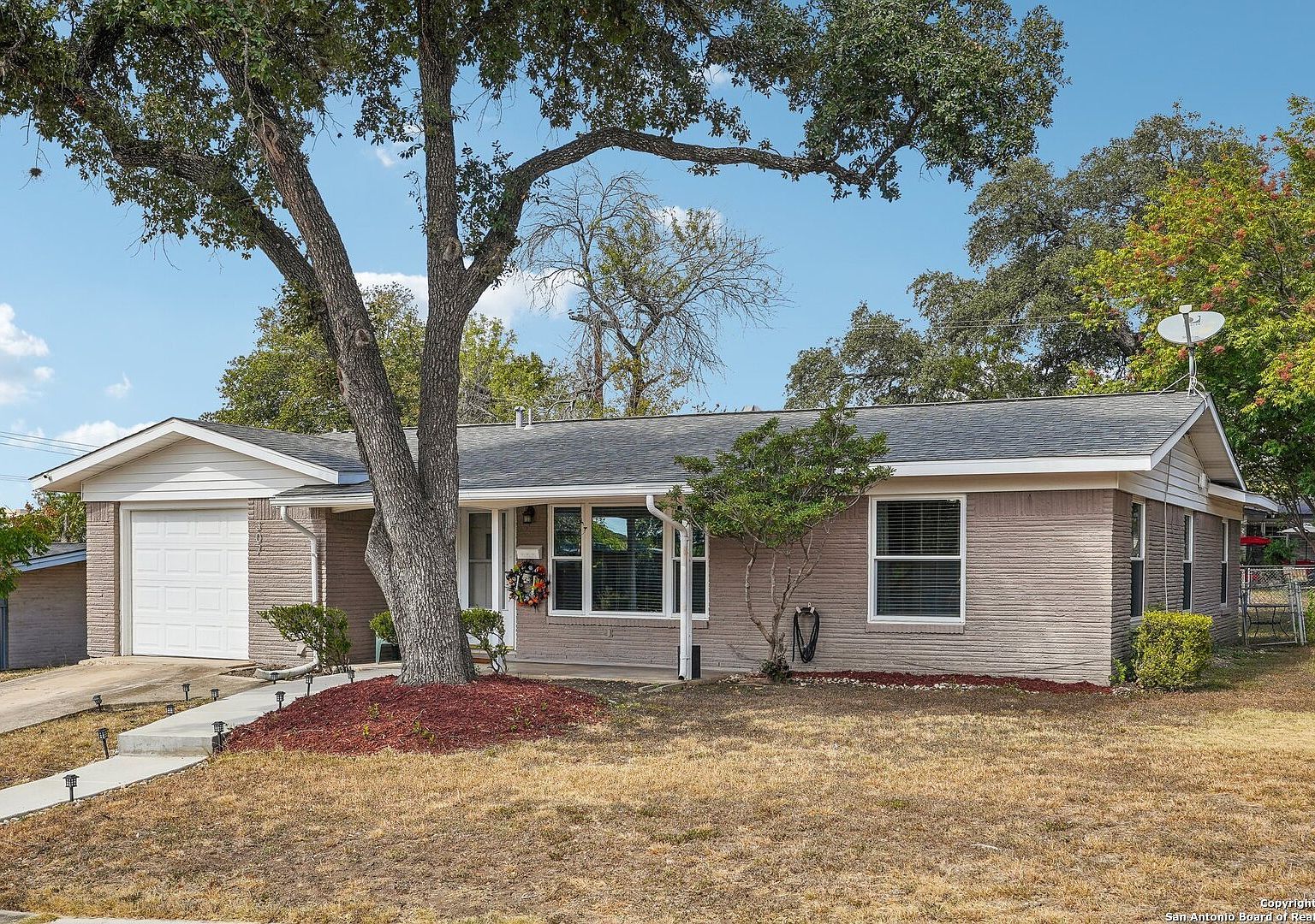 307 Rexford Dr San Antonio, TX 78216 - Thumbnail 5