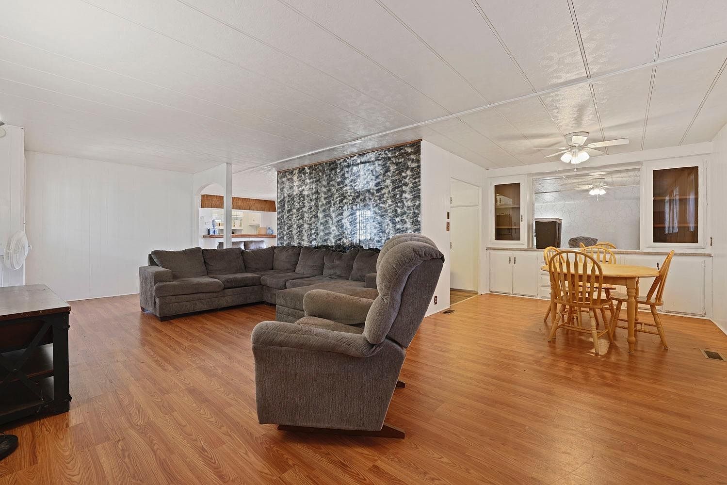 1459 Standiford Ave SPACE 90 Modesto, CA 95350 - Thumbnail 5