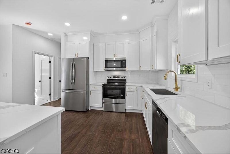 903 Aspen Ct Newton, NJ 07860 - Thumbnail 5