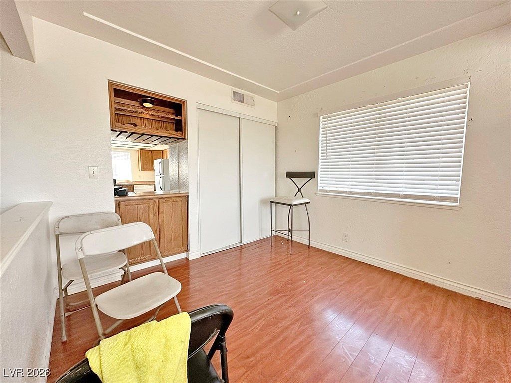 2205 Sun Ave APT C North Las Vegas, NV 89030 - Thumbnail 5