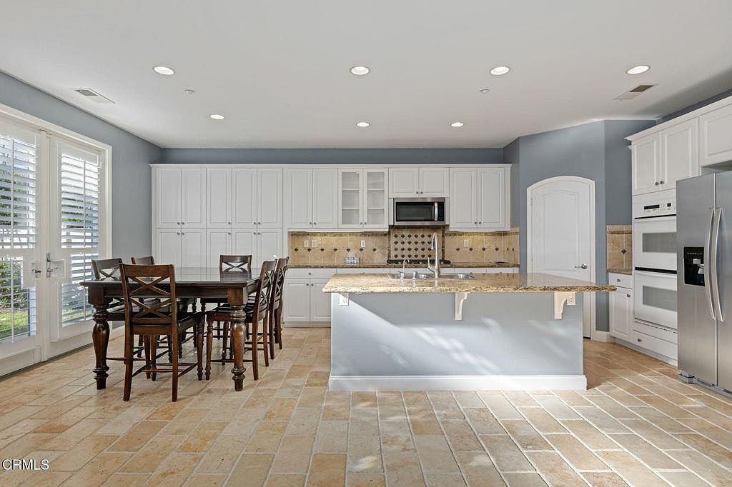 2906 Naples Dr Oxnard, CA 93035 - Thumbnail 5