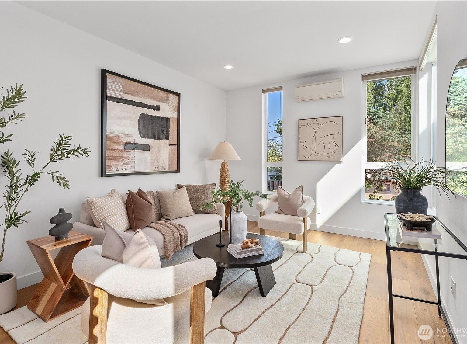 4521 Sunnyside Ave N #A Seattle, WA 98103 - Thumbnail 5